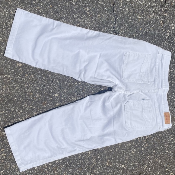 White Jean Levi’s cropped capris women’s size M 8 pants y2k - Picture 4 of 5